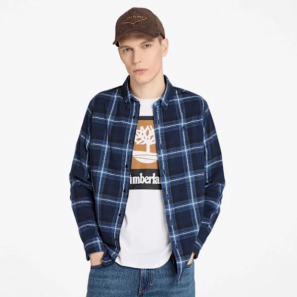 Herren-Flanell-Hemd mit Karomuster, mittelschwer Herren-Flanell-Hemd mit Karomuster, mittelschwer