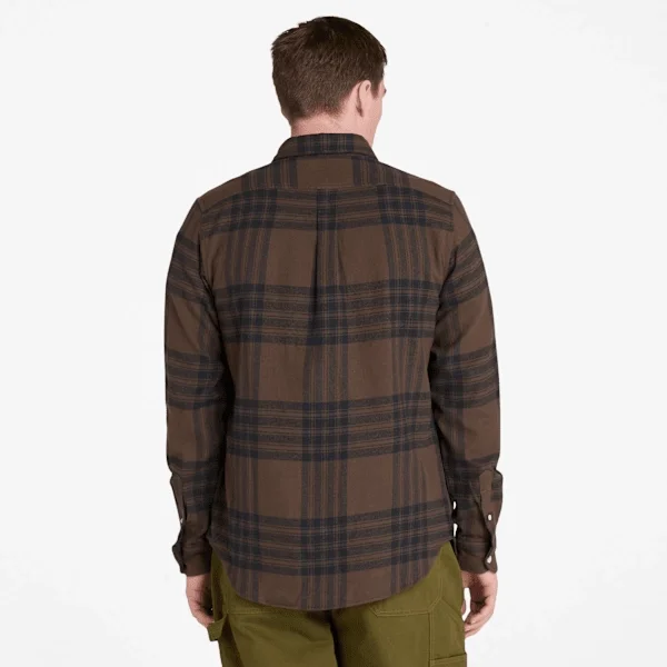 Herren-Flanell-Hemd mit Karomuster, mittelschwer Herren-Flanell-Hemd mit Karomuster, mittelschwer