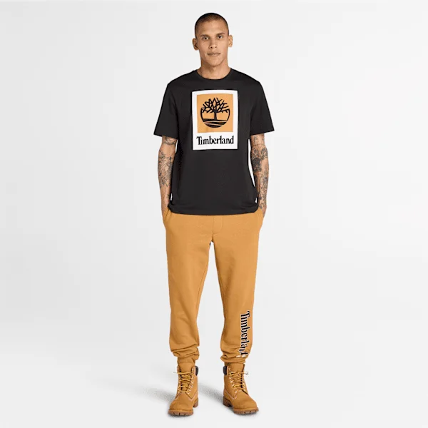 Herren-Jogginghose mit linearem Logo – Weizen-Stiefel Herren-Jogginghose mit linearem Logo – Weizen-Stiefel