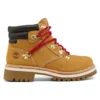 Holiday Luxe Wasserdichter Stiefel „Weizen Nubuck“