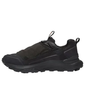 Motion Access Waterproof Low „Schwarz“