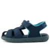 Sandalen mit zwei Riemen