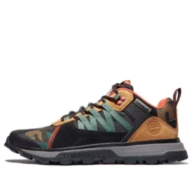 Treeland STR Sneaker „Schwarz mit grünen Riemen“
